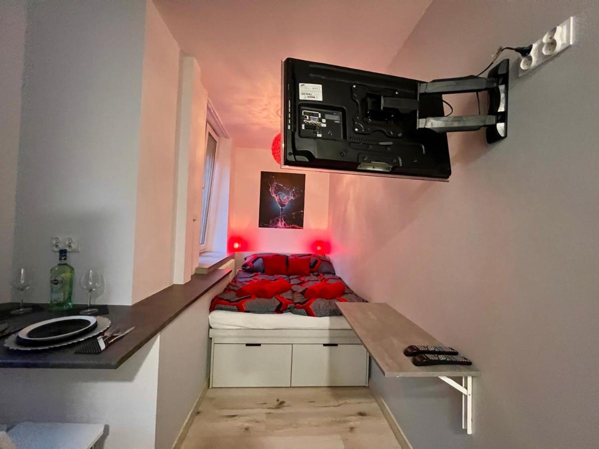 Apartamenty Koktajlove Kielce Exteriör bild