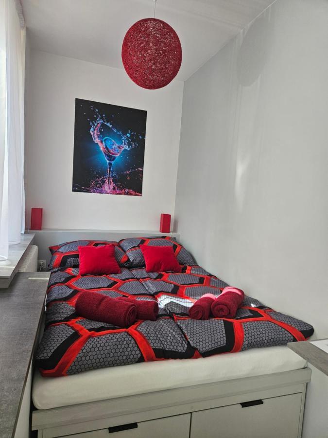 Apartamenty Koktajlove Kielce Exteriör bild
