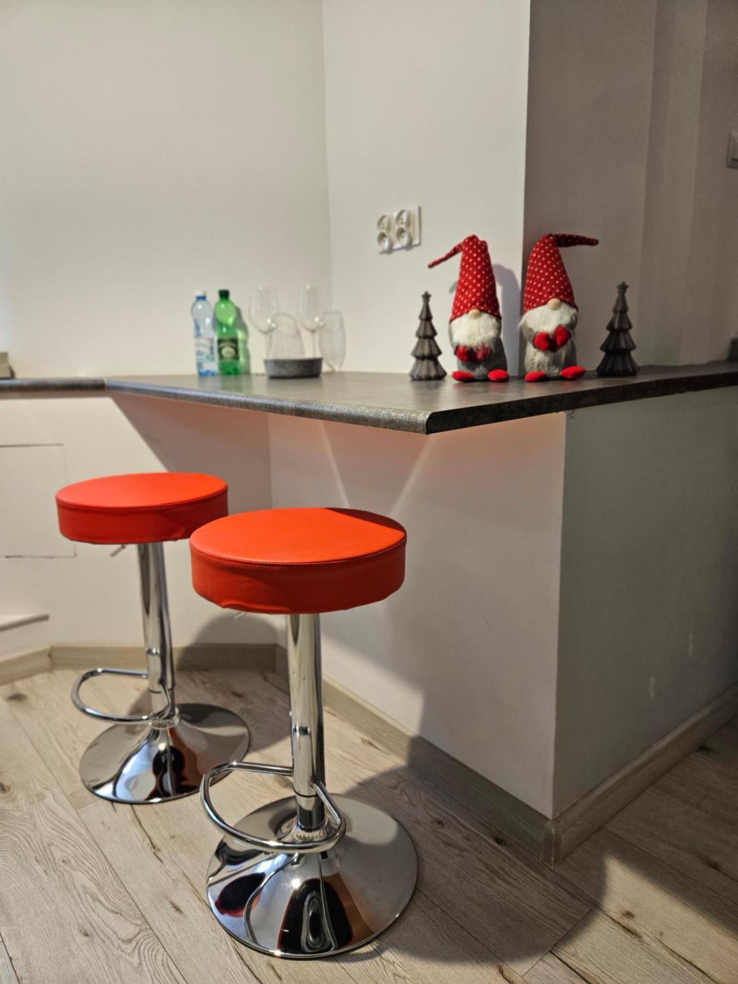 Apartamenty Koktajlove Kielce Rum bild